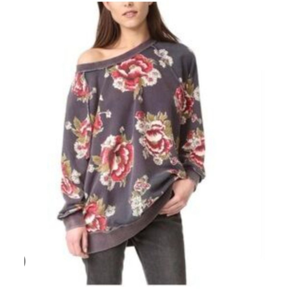 Free People Floral Crewneck Sweatshirt in Charcoal with Red & Green Flowers - Picture 2 of 13